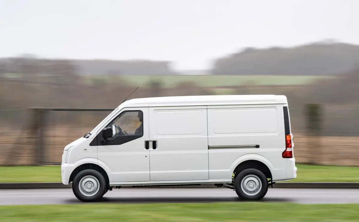 DFSK Mega Van Mega Van Panelvan 1.5 D-VVT 5