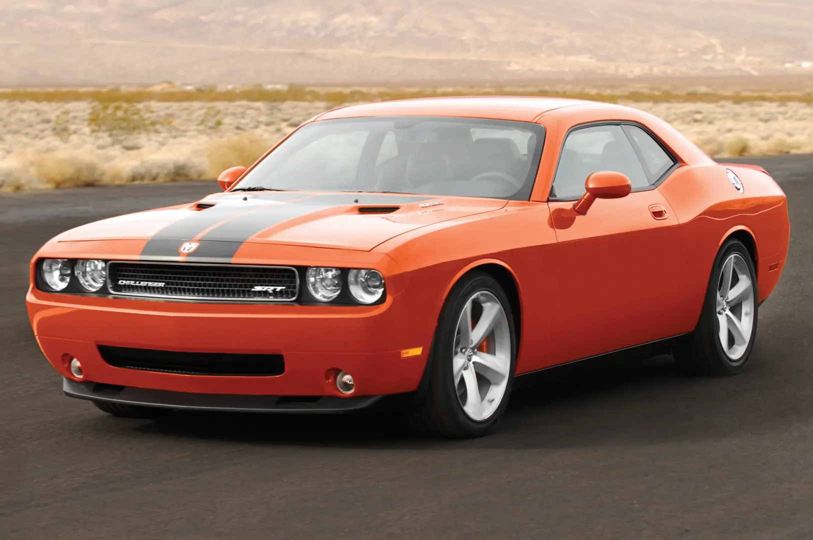 Dodge Challenger Challenger 6.0 SRT8 3