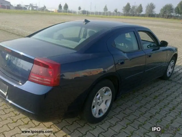 Dodge Charger Charger 2.7 V6 SE 3