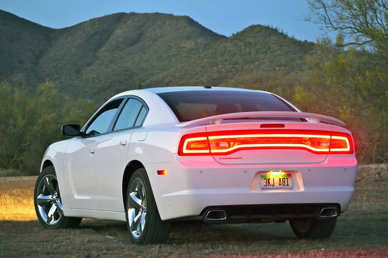 Dodge Charger Charger 3.6 V6 SE 2