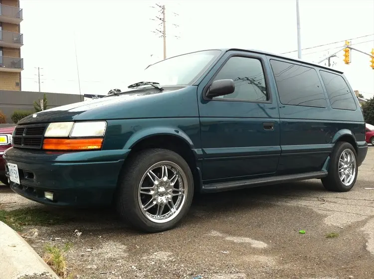 Dodge Grand Caravan Grand Caravan 3.3 LE 2