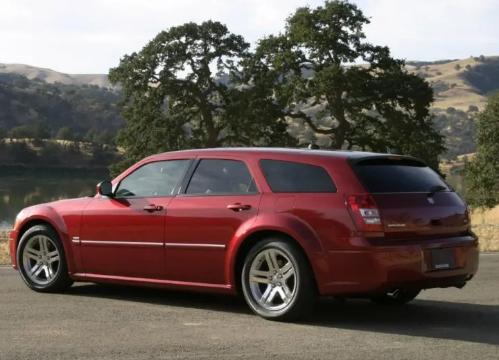 Dodge Magnum Magnum 2.7 V6 3