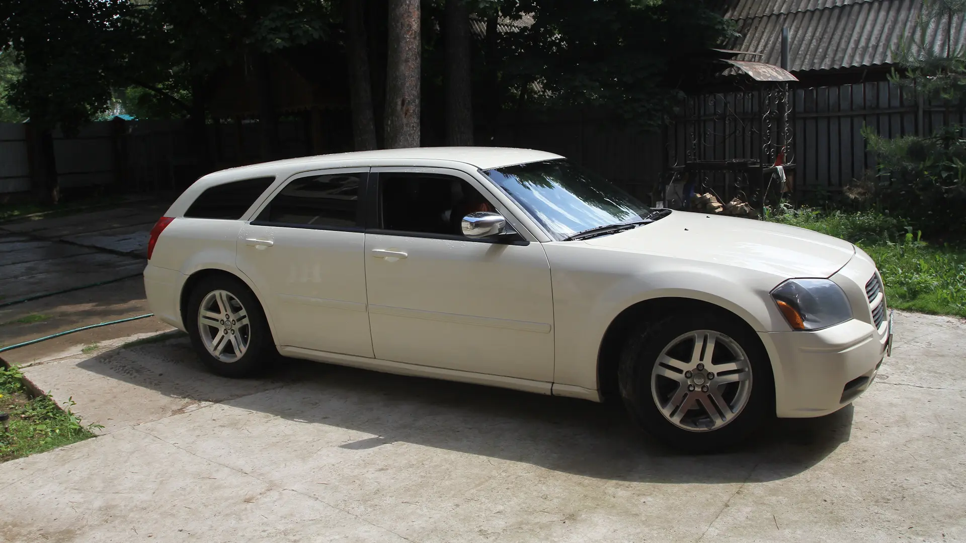 Dodge Magnum Magnum 2.7 V6 5