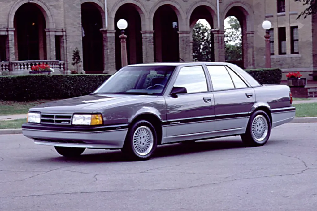 Dodge Monaco Monaco 3.0 LE 1