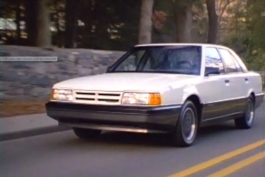 Dodge Monaco Monaco 3.0 LE 2