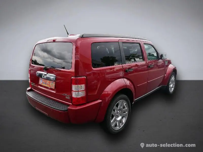 Dodge Nitro Nitro 2.8 CRD 4x4 SE 2