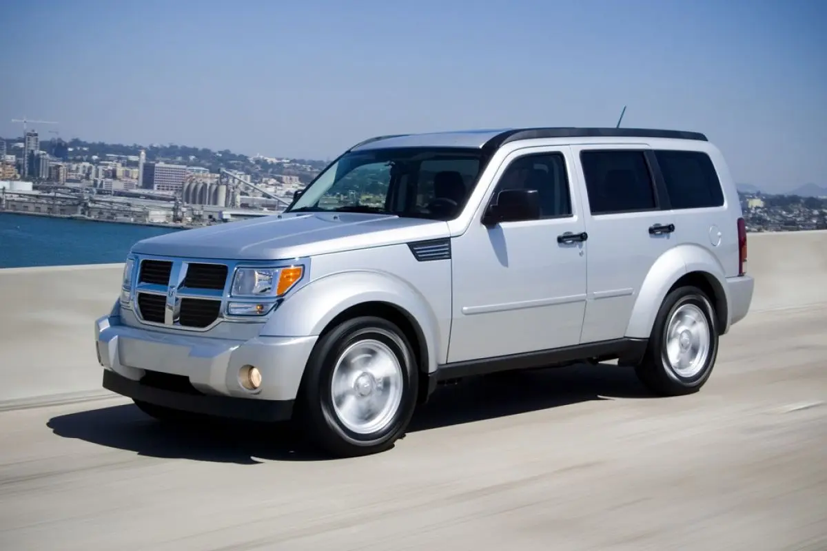Dodge Nitro Nitro 2.8 CRD 4x4 SXT 5