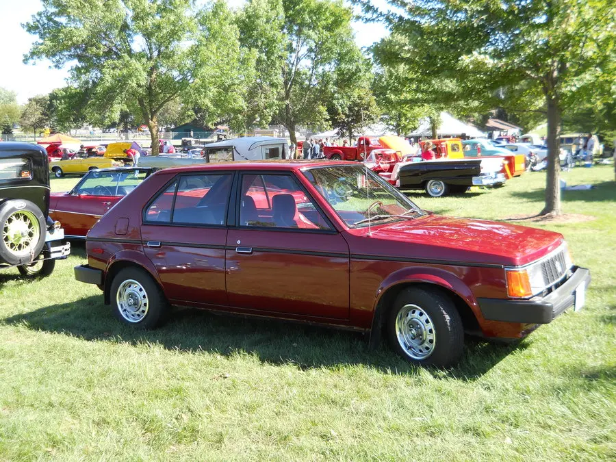 Dodge Omni Omni 2.2 1
