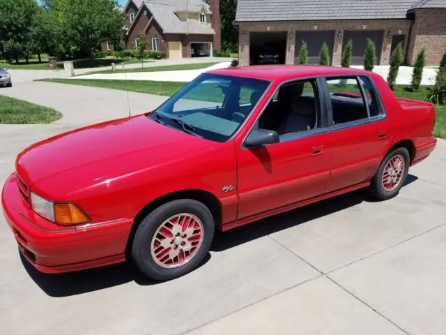 Dodge Spirit Spirit 2.2 R/T 4
