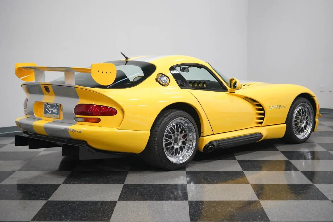 Dodge Viper Viper 8.0 V10 GTS 6