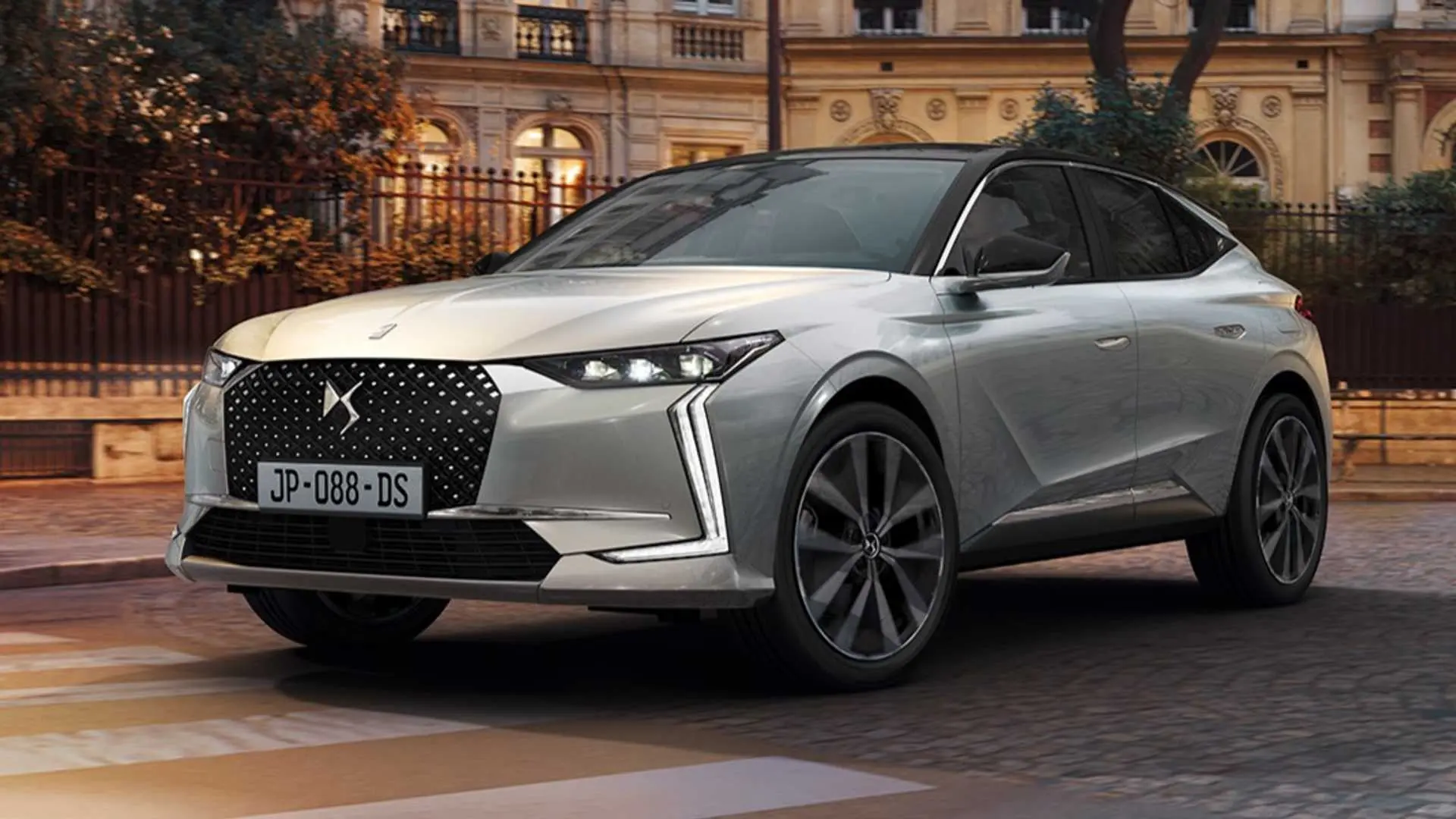 DS Automobiles DS 4 DS 4 1.2 Puretech Performans Line 6