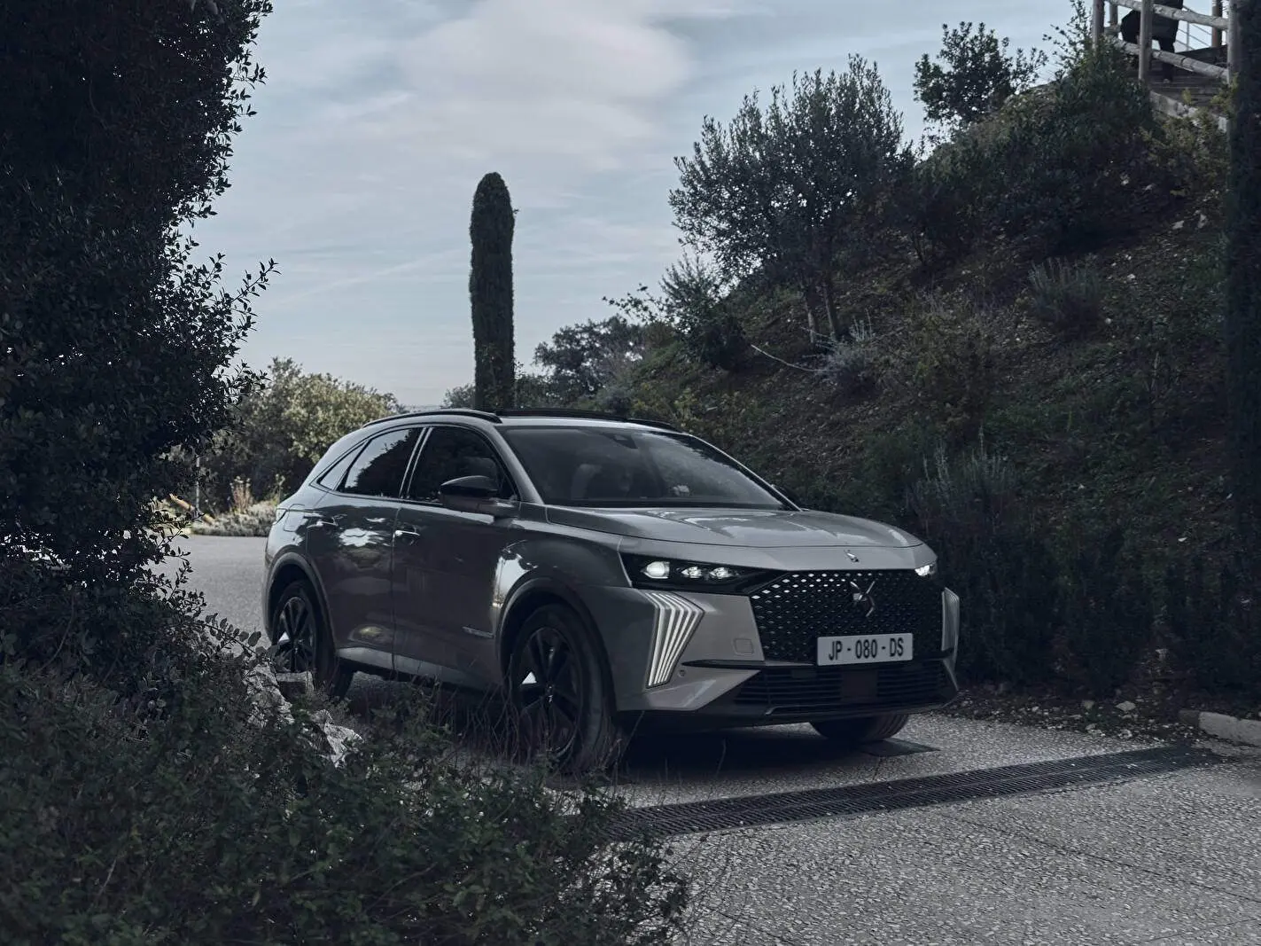 DS Automobiles  DS 7 1.6 E-Tense Esprit De Voyage 4x4 3