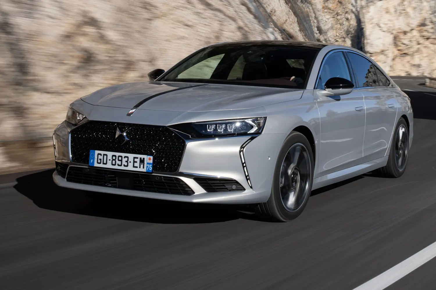 DS Automobiles DS 9 DS 9 1.6 E-Tense 250 Opera 1