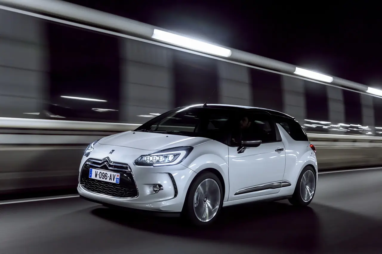 DS Automobiles  DS3 1.2 PureTech Start&Stop EAT6 3