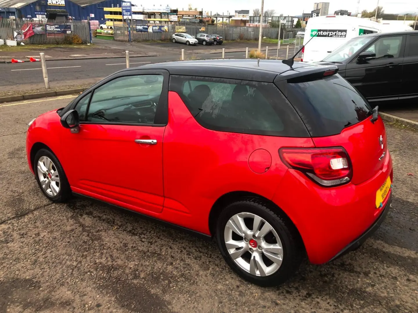 DS Automobiles  DS3 1.6 e-HDI D-Style 4