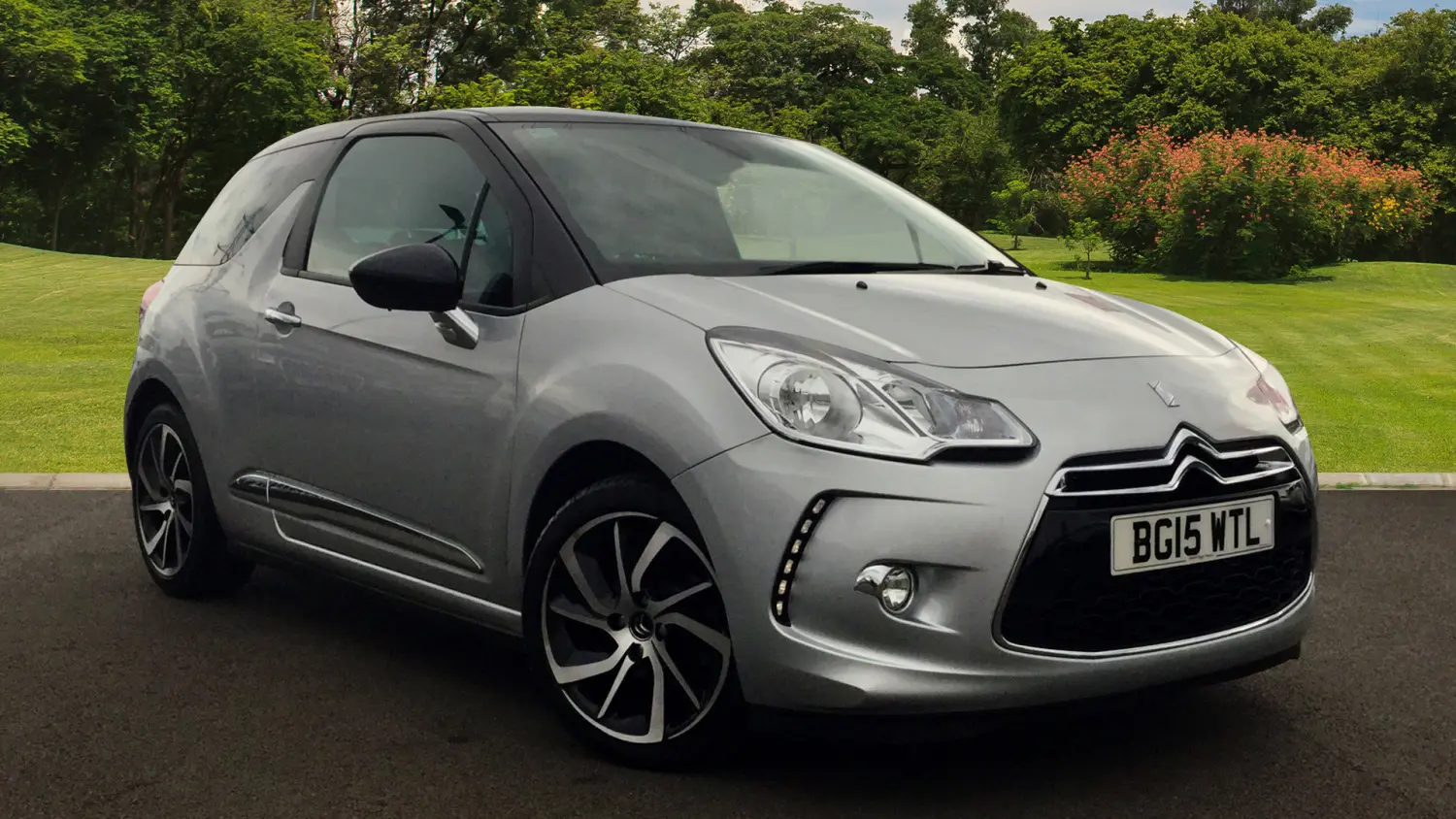 DS Automobiles  DS3 1.6 e-HDI D-Style 2