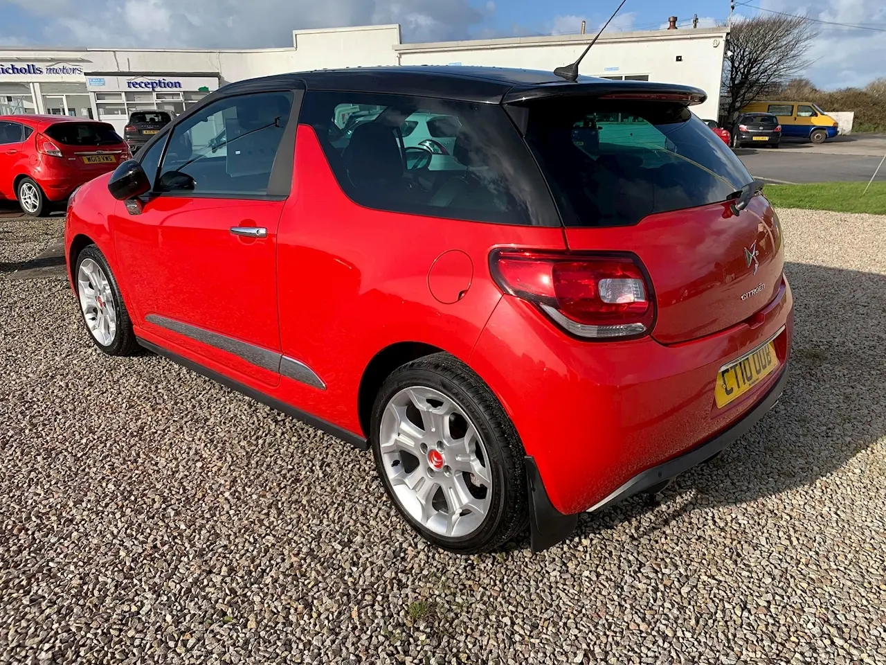 DS Automobiles  DS3 1.6 HDI FAP DSport 4