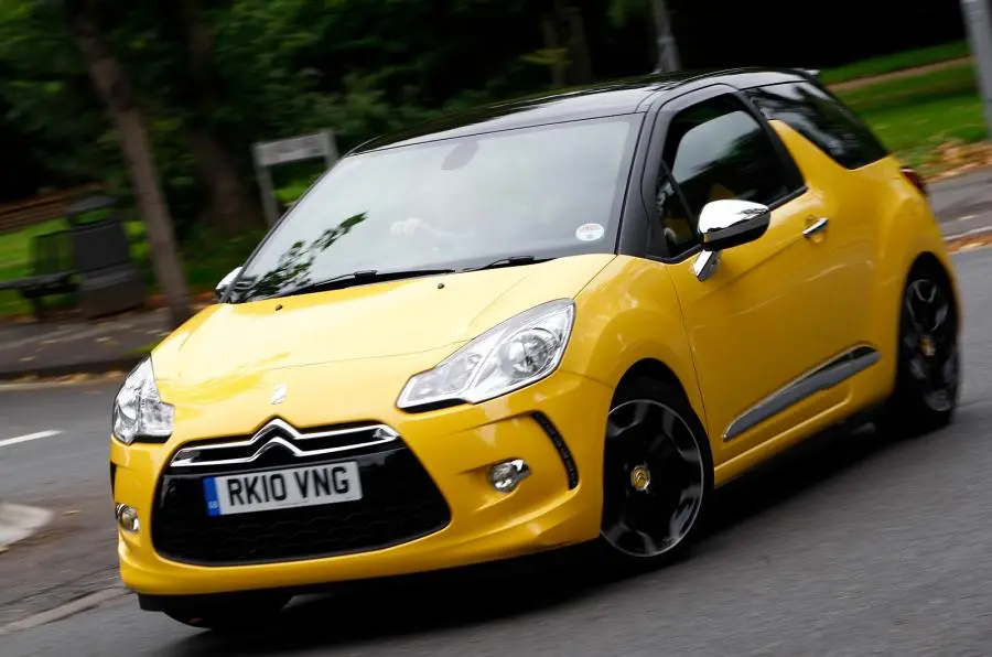 DS Automobiles  DS3 1.6 THP D-Sport 3