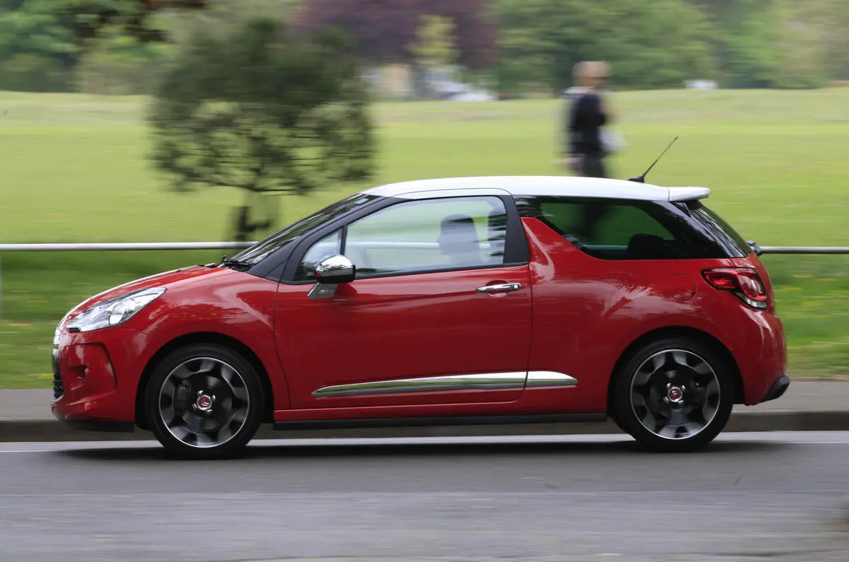DS Automobiles  DS3 1.6 HDI FAP DSport 7