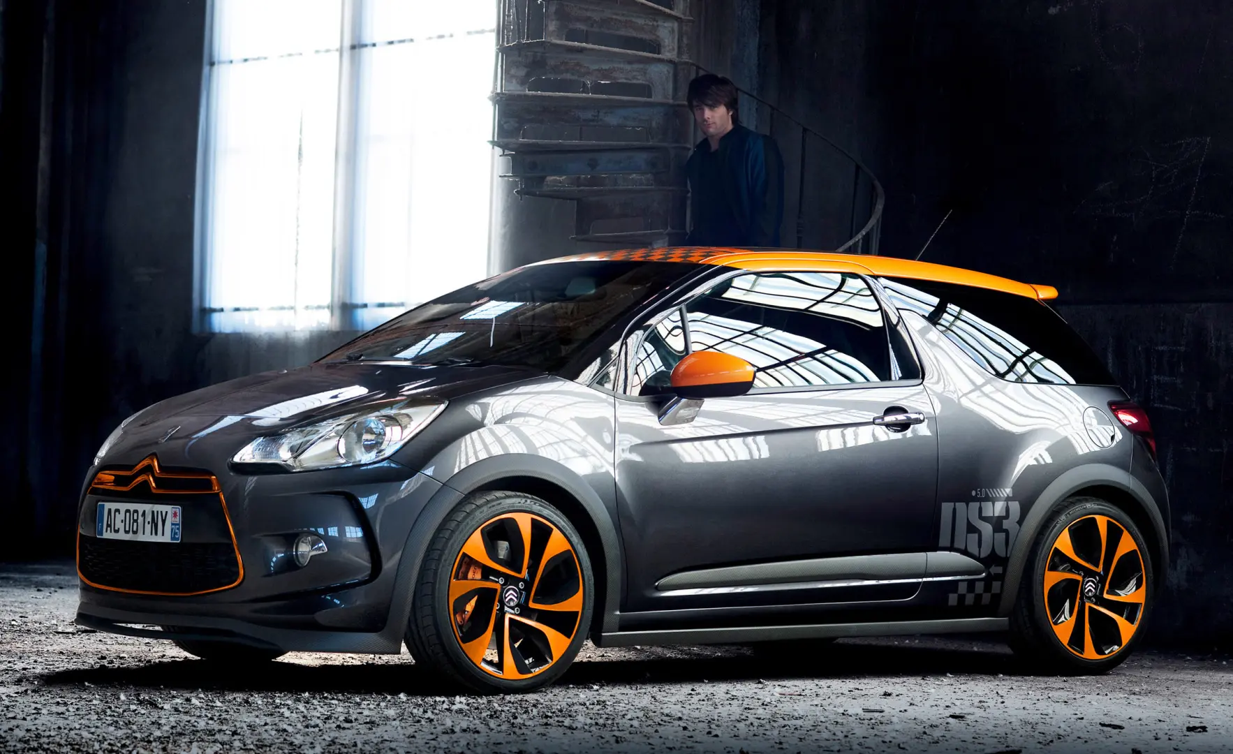 DS Automobiles  DS3 1.6 THP Racing 5
