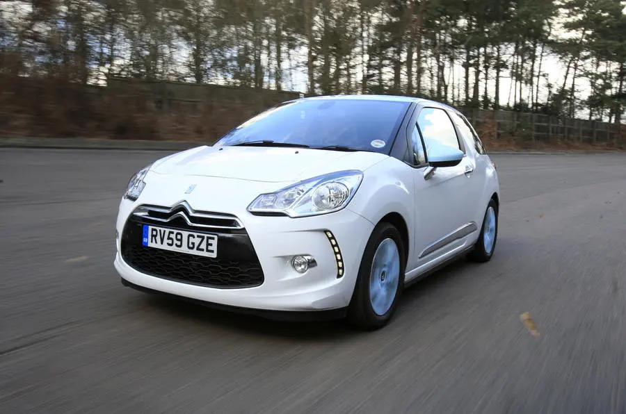 DS Automobiles  DS3 1.6 VTI DStyle 4