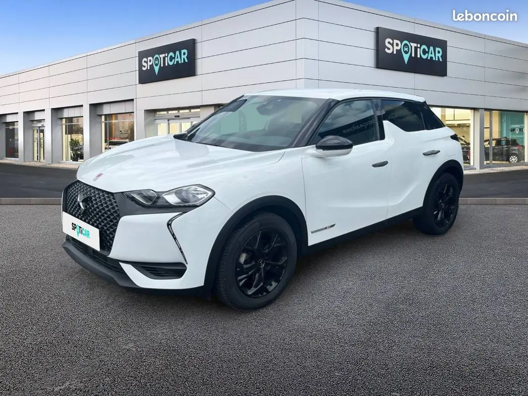 DS Automobiles  DS3 Crossback 1.2 PureTech Performance Line EAT8 3