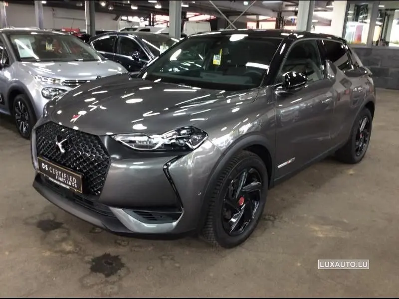 DS Automobiles  DS3 Crossback 1.2 PureTech Performance Line EAT8 4