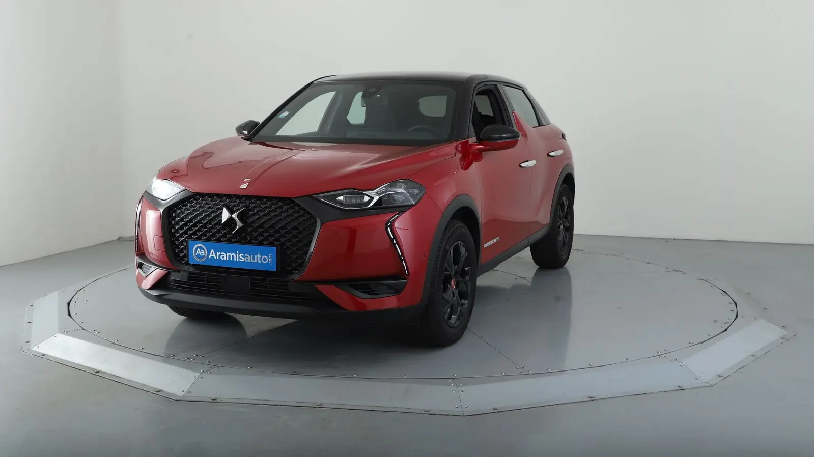 DS Automobiles  DS3 Crossback 1.2 PureTech Performance Line EAT8 6
