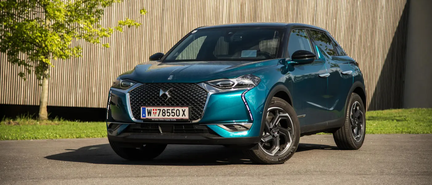 DS Automobiles  DS3 Crossback 1.5 BlueHDI So Chic EAT8 5