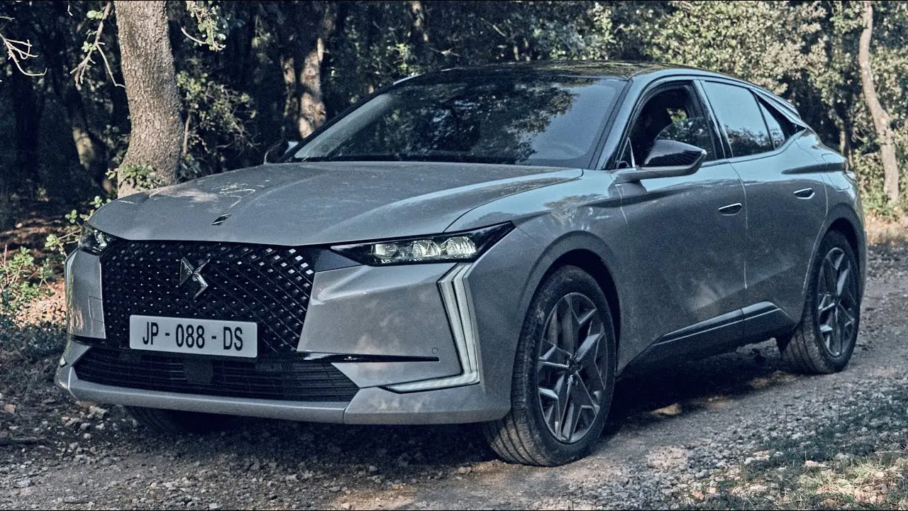 DS Automobiles DS 4 DS 4 1.2 Puretech Esprit de Voyage 3