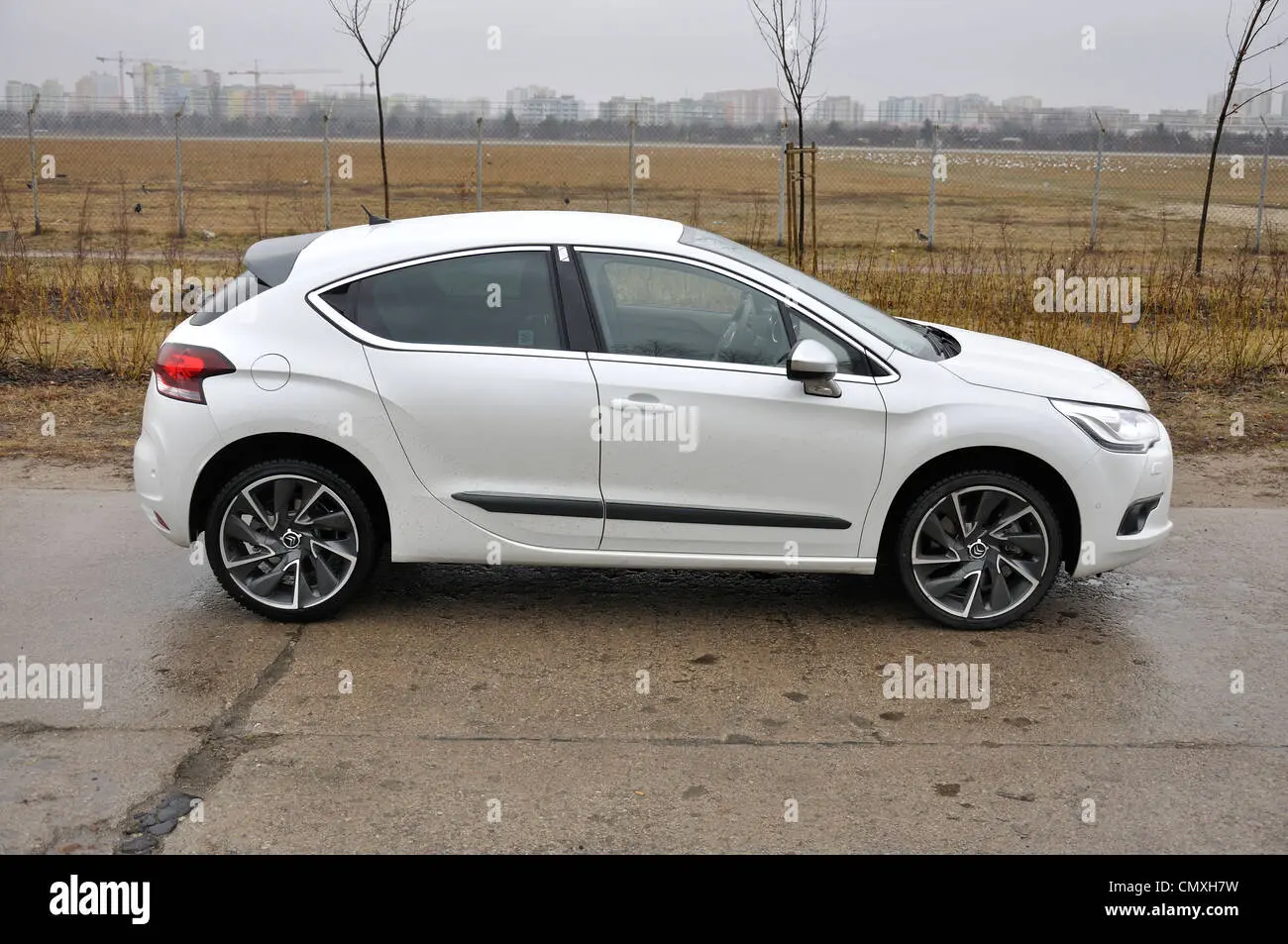 DS Automobiles  DS4 1.6 THP Sport 0