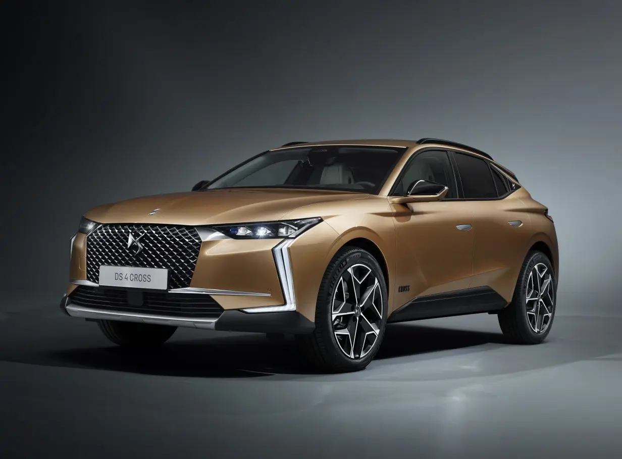 DS Automobiles  DS4 1.6 e-HDI D-Sport MCP6 3