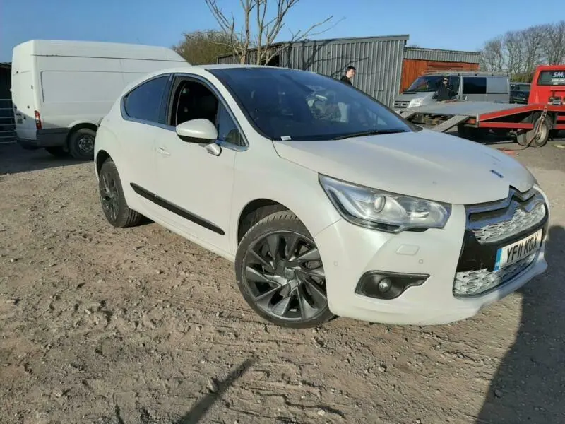DS Automobiles  DS4 1.6 THP Sport 6