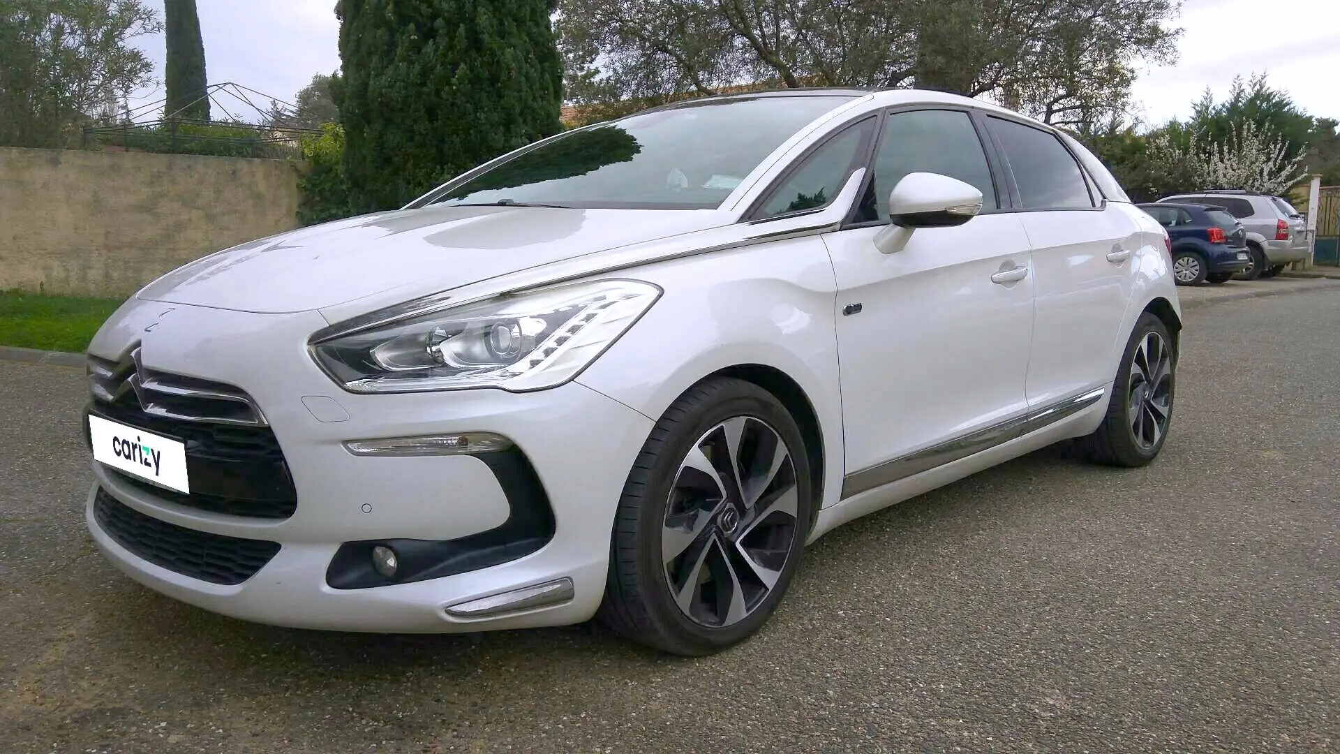 DS Automobiles  DS5 1.6 e-HDI D-Sport BMP6 2