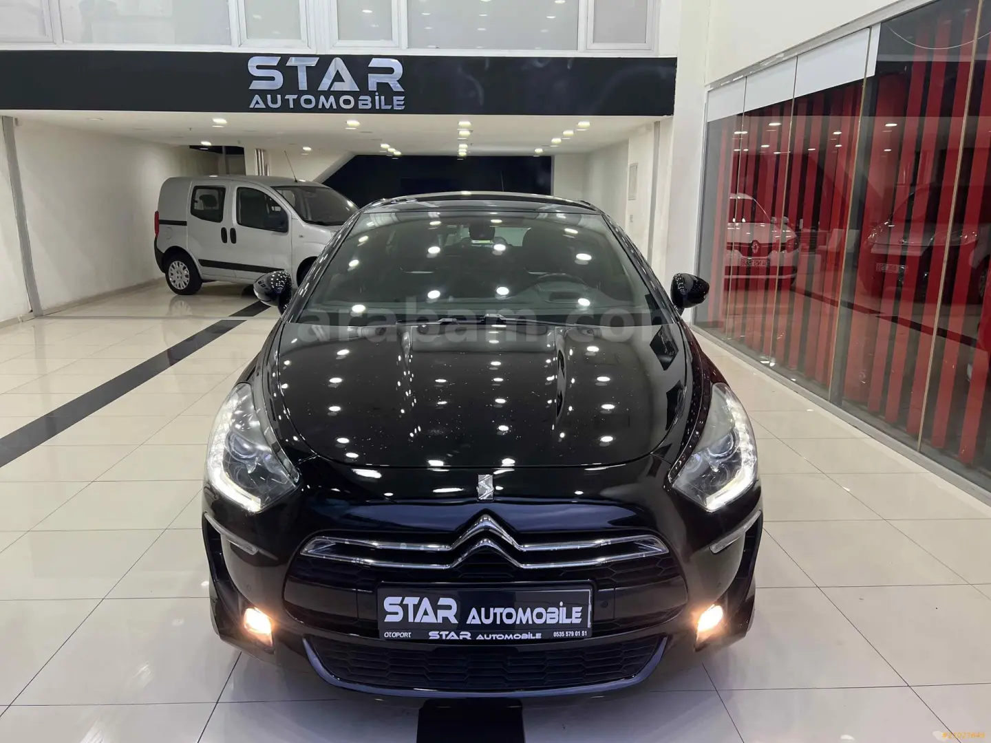 DS Automobiles  DS5 1.6 THP DSport 6