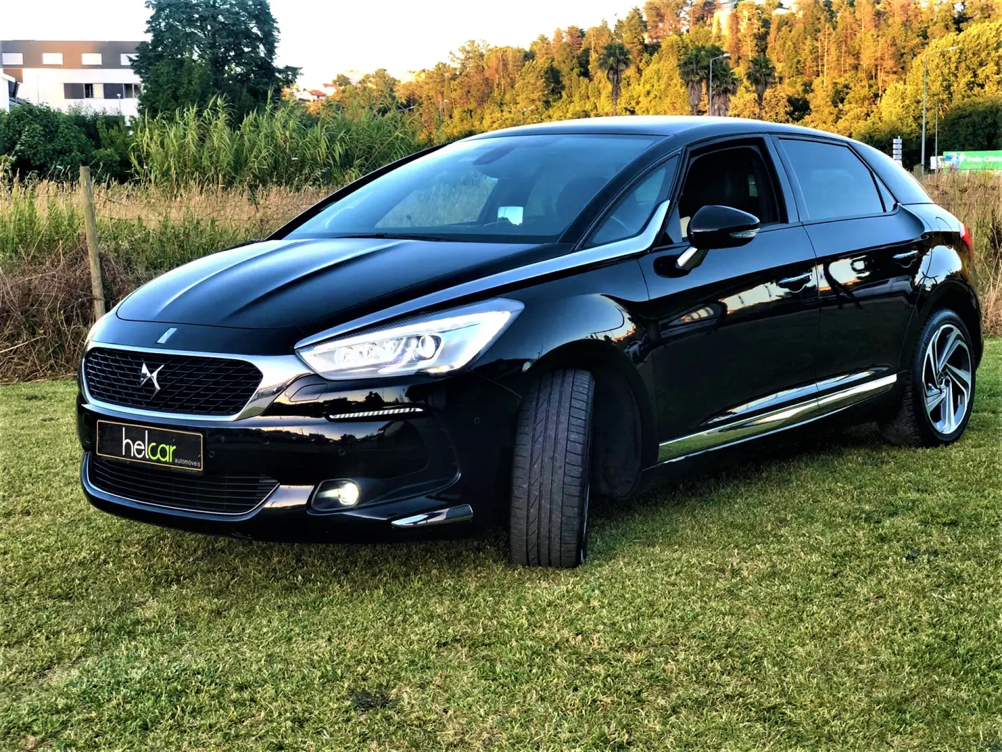 DS Automobiles  DS5 2.0 HDI Sport 4