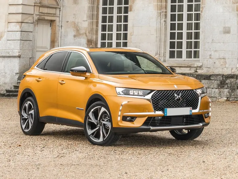 DS Automobiles  DS7 Crossback 1.6 PureTech So Chic 1