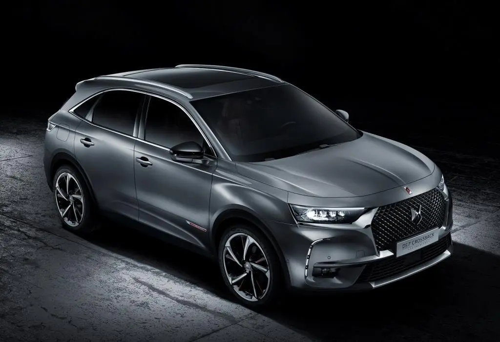 DS Automobiles  DS7 Crossback 1.5 BlueHDI Ligne Noire Özel Seri 6