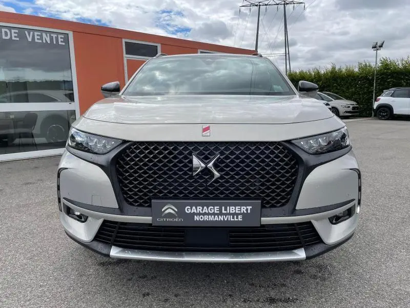 DS Automobiles  DS7 Crossback 1.5 BlueHDI Performance Line EAT8 6