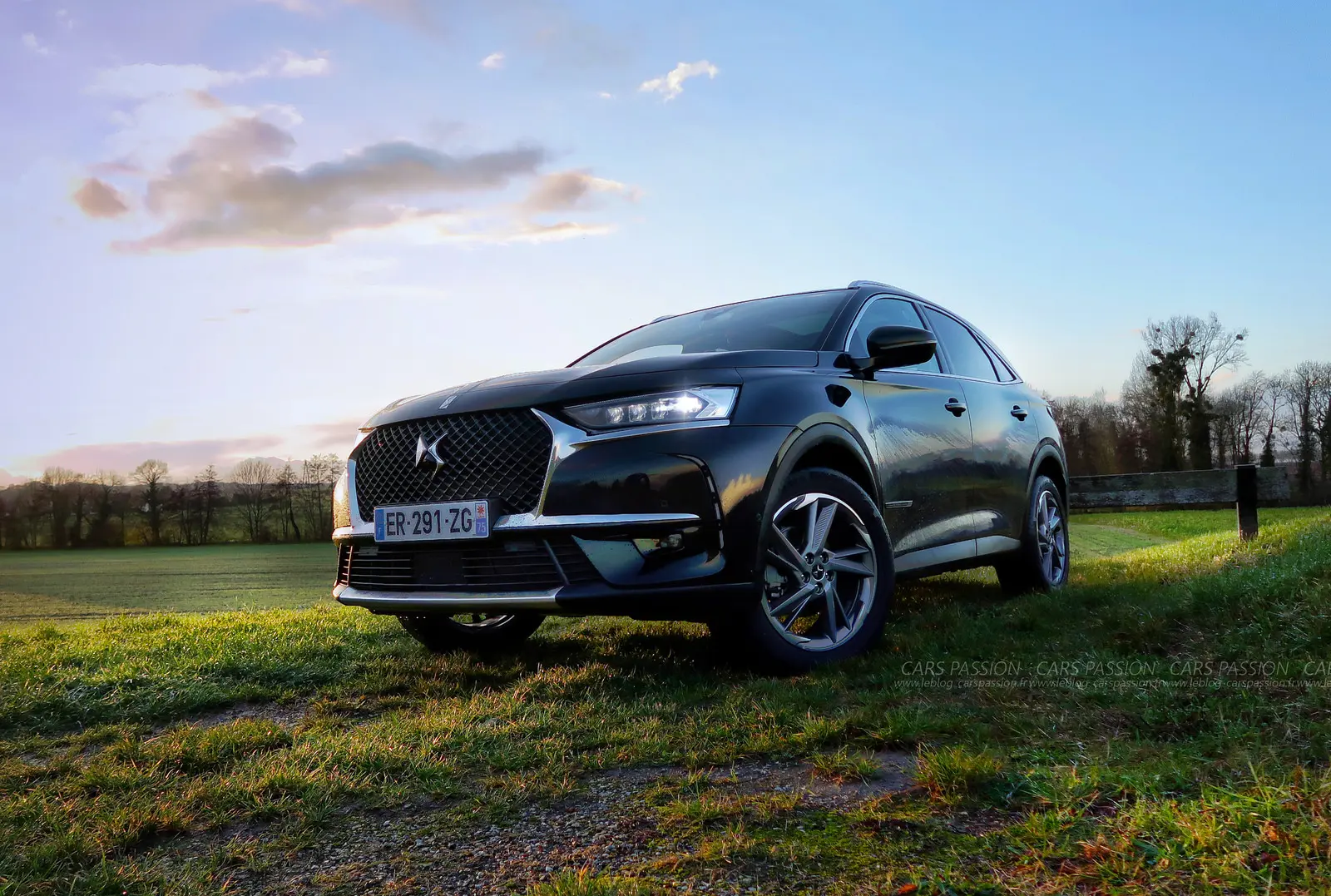 DS Automobiles  DS7 Crossback 1.5 BlueHDI So Chic Opera 5