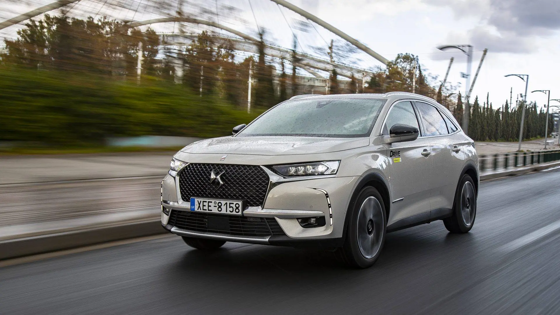 DS Automobiles  DS7 Crossback 1.6 E-Tense 4x4 Grand Chic Opera 2