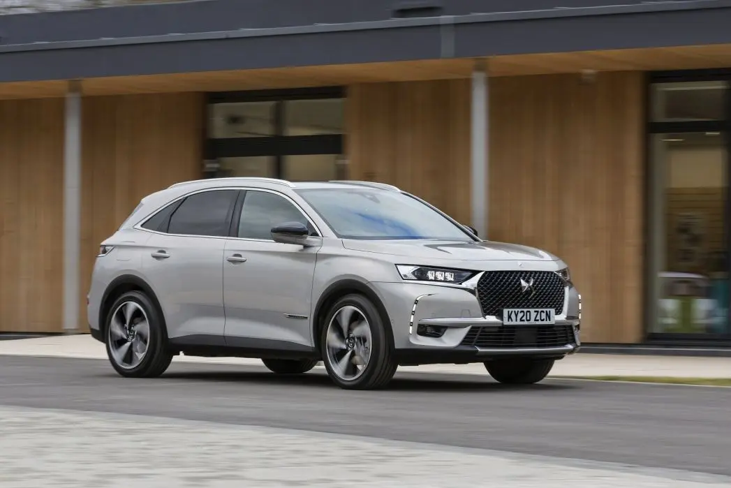 DS Automobiles  DS7 Crossback 1.6 E-Tense 4x4 Grand Chic Rivoli 0