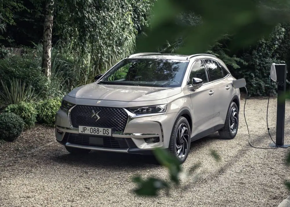 DS Automobiles  DS7 Crossback 1.6 E-Tense 4x4 Rivoli 1