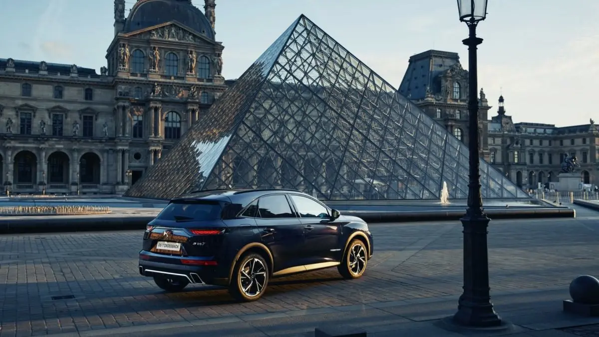 DS Automobiles  DS7 Crossback 1.6 Puretech Louvre Özel Seri 5