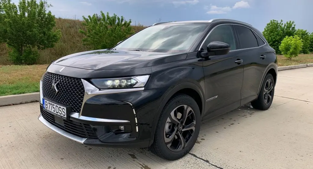 DS Automobiles  DS7 Crossback 1.6 PureTech So Chic Opera 7