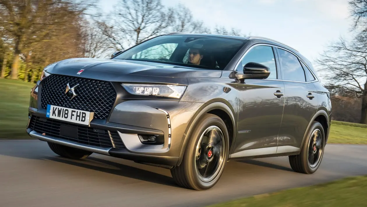 DS Automobiles  DS7 Crossback 1.6 THP PureTech Performance Line 5