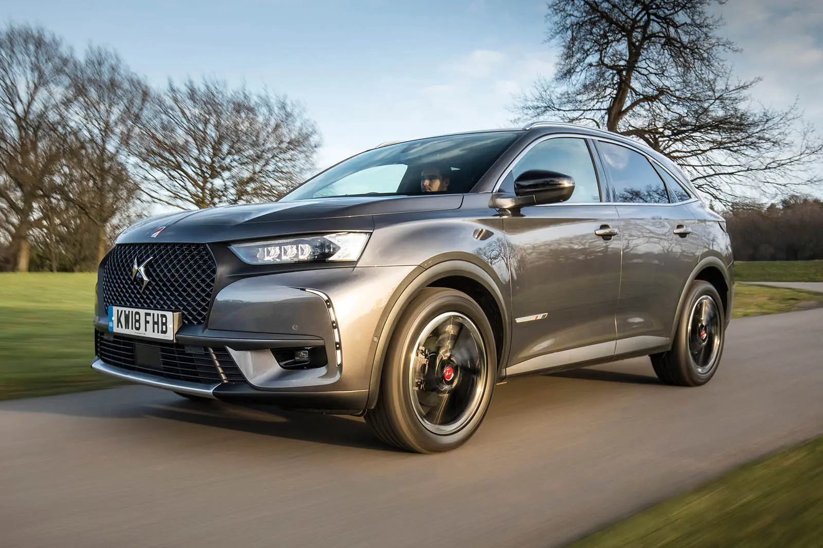 DS Automobiles  DS7 Crossback 1.6 THP PureTech Performance Line 6