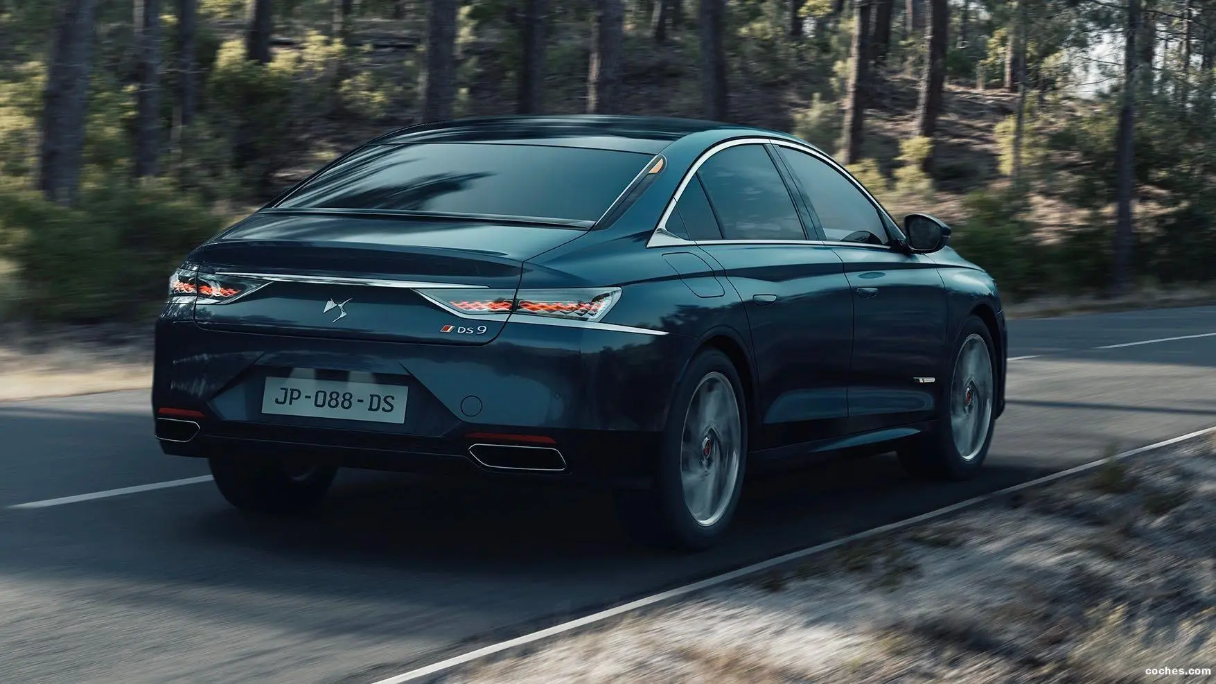 DS Automobiles  DS9 1.6 Puretech Performance Line 0