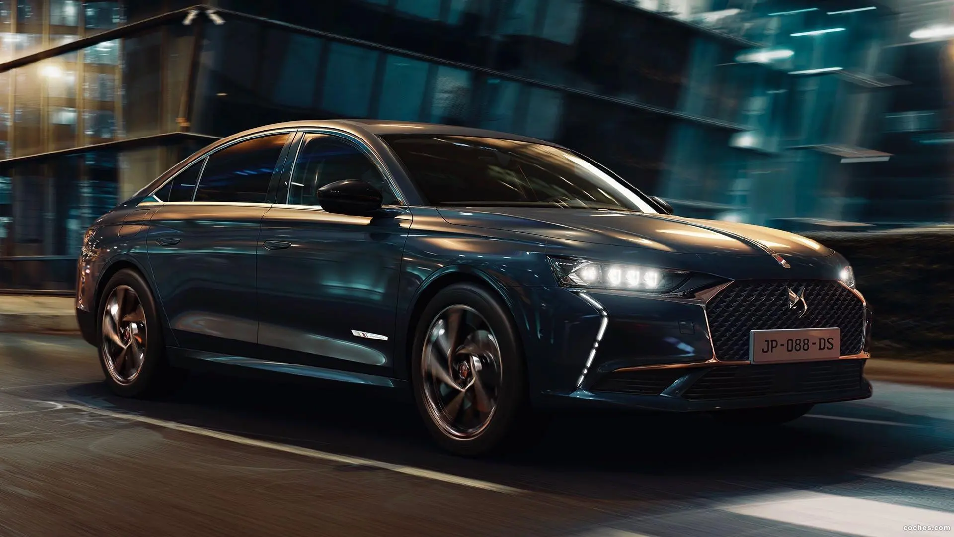 DS Automobiles  DS9 1.6 Puretech Performance Line 2