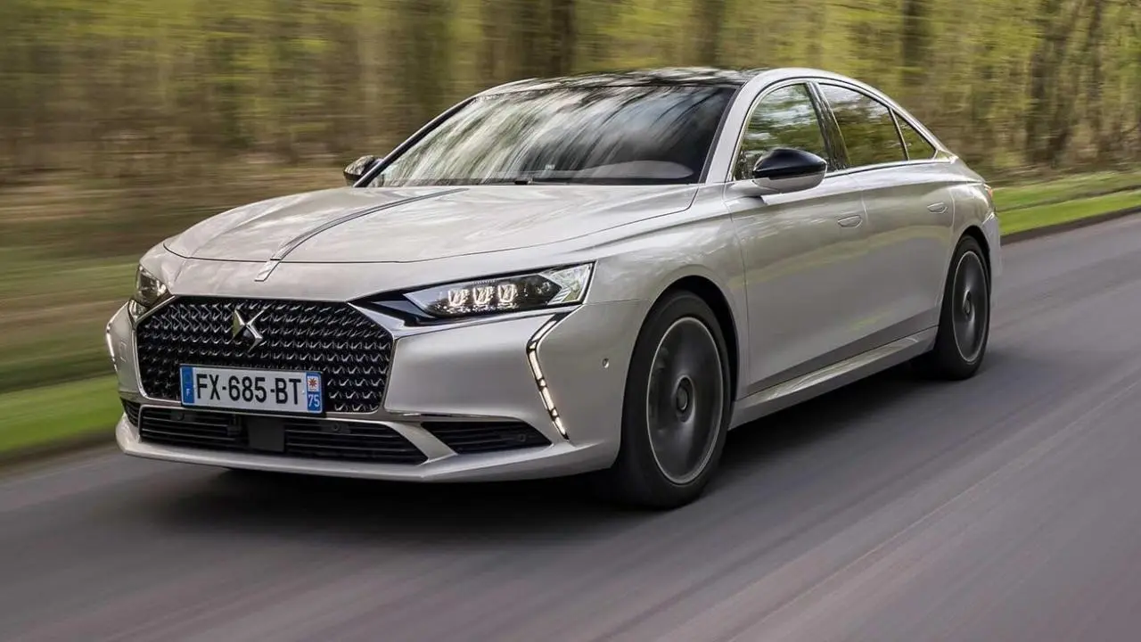 DS Automobiles  DS9 1.6 PureTech Rivoli+ 1